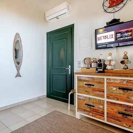 Seablue 137 Corfu Апартаменты Глифада