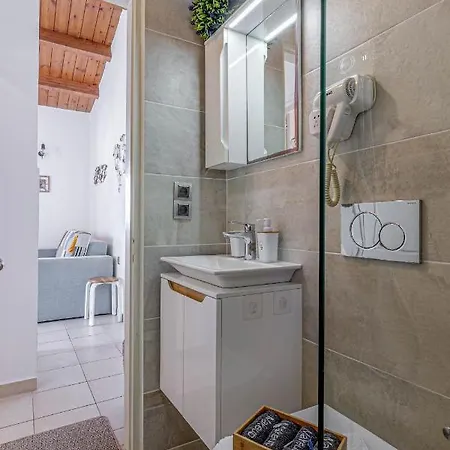 Corfu Sea Blue 137 * Glyfada (Corfu)